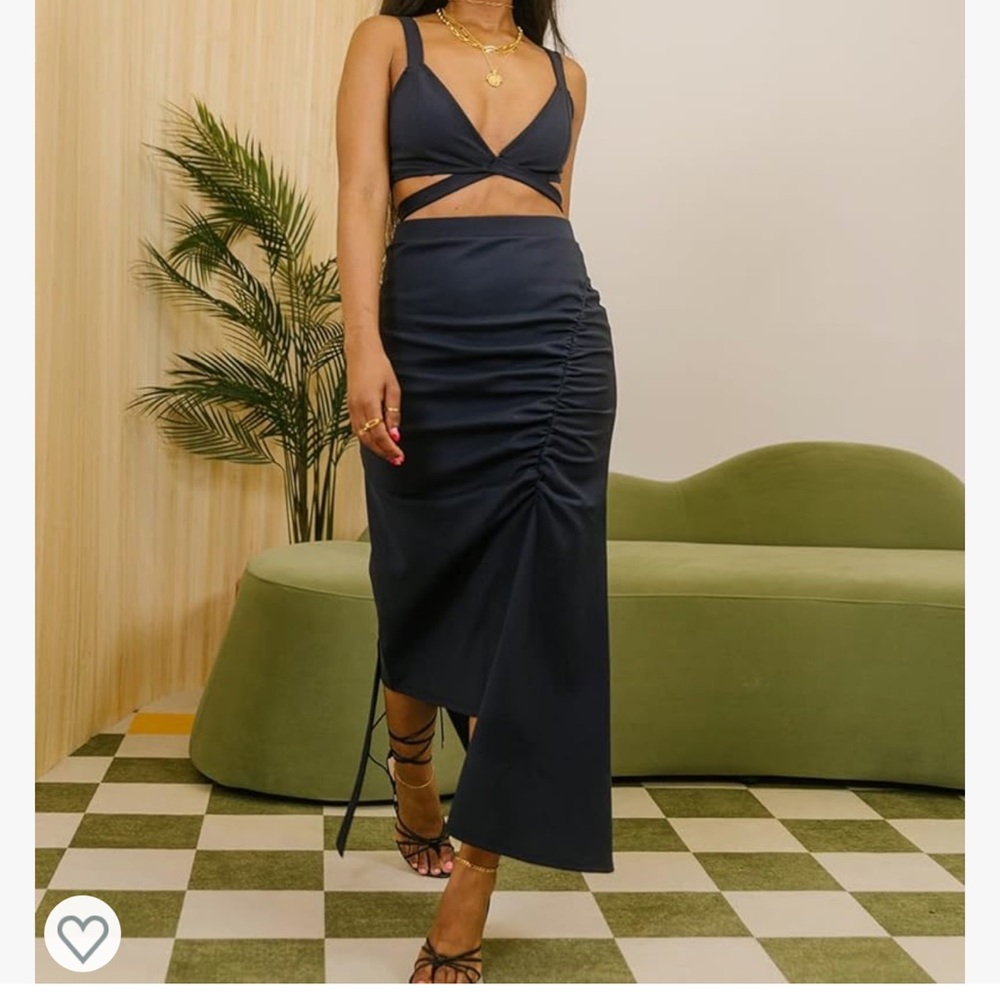 NWT Amazon the drop blue ruched skirt size Large.